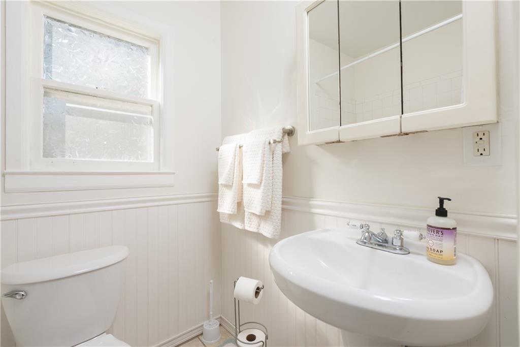 125 N Overton Avenue Property Photo 29