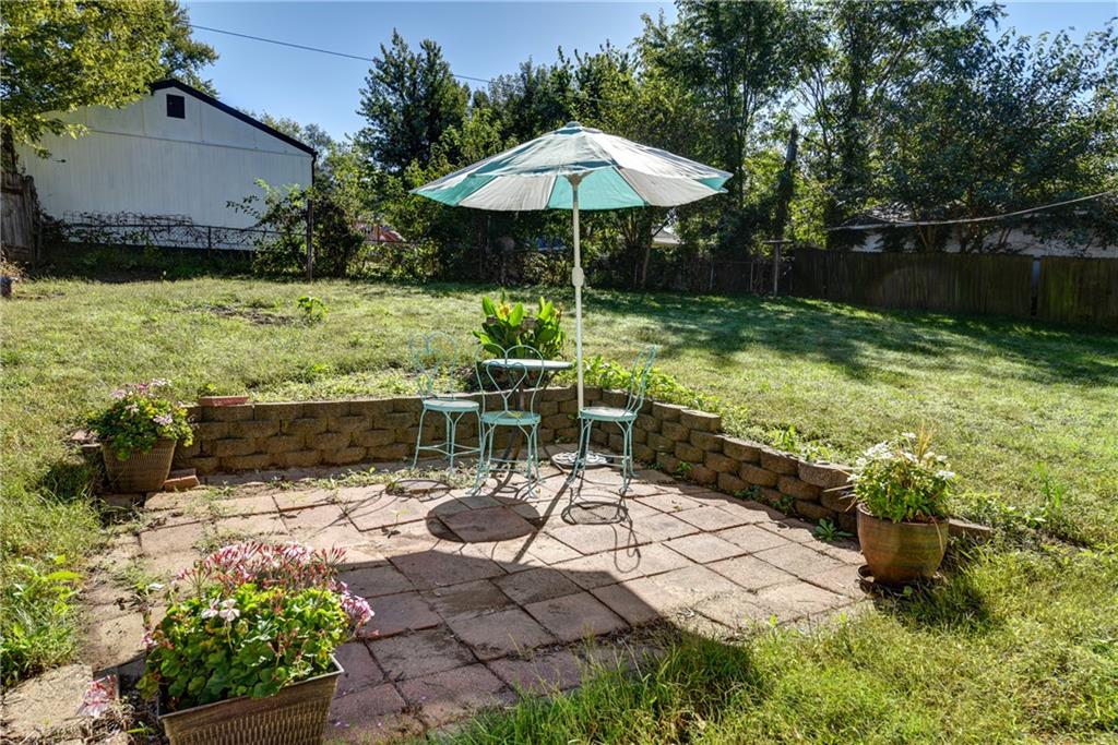 125 N Overton Avenue Property Photo 31