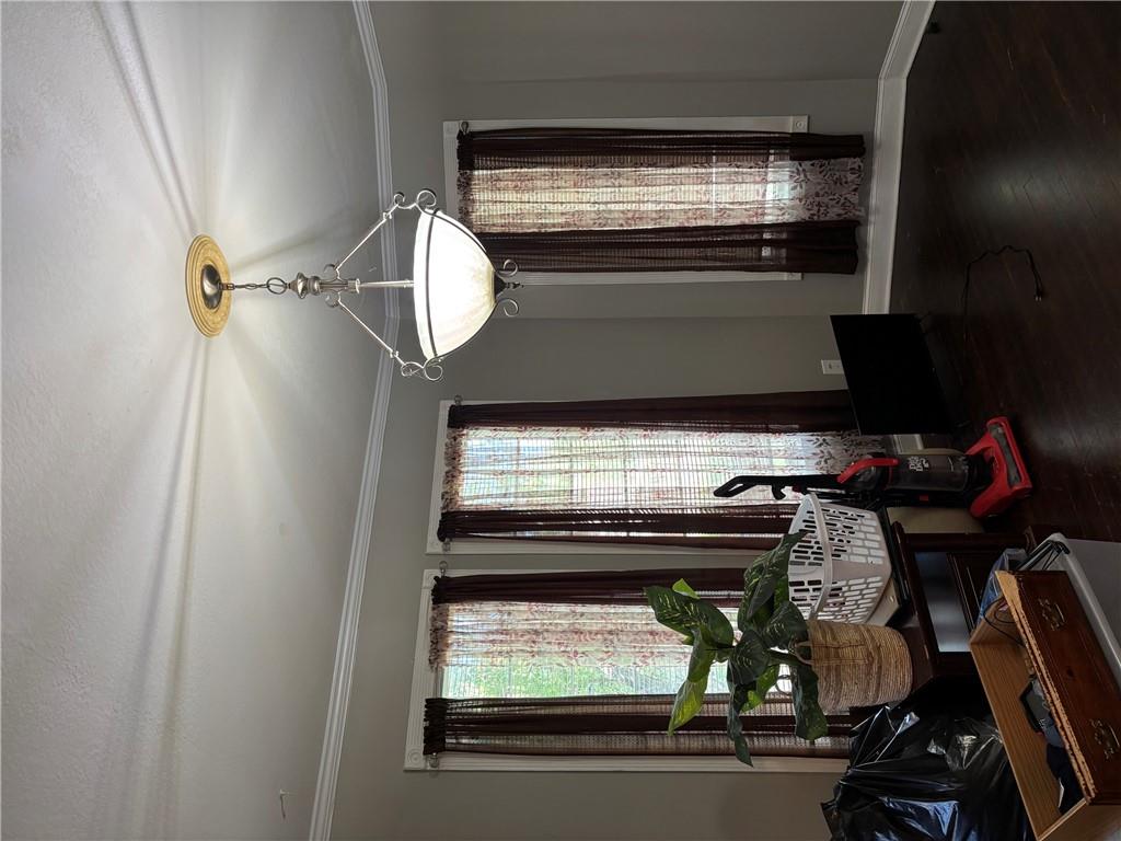 1106 Parallel Street Property Photo 10