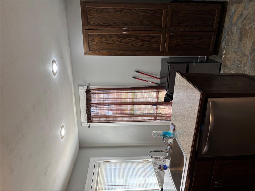 1106 Parallel Street Property Photo 16