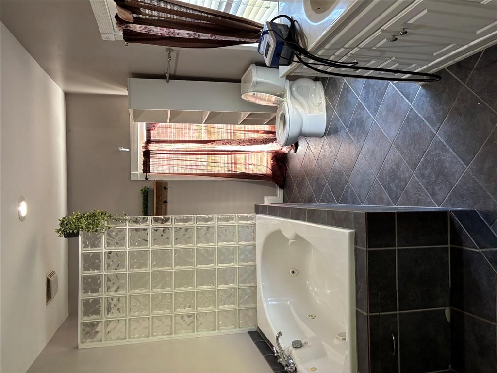 1106 Parallel Street Property Photo 27