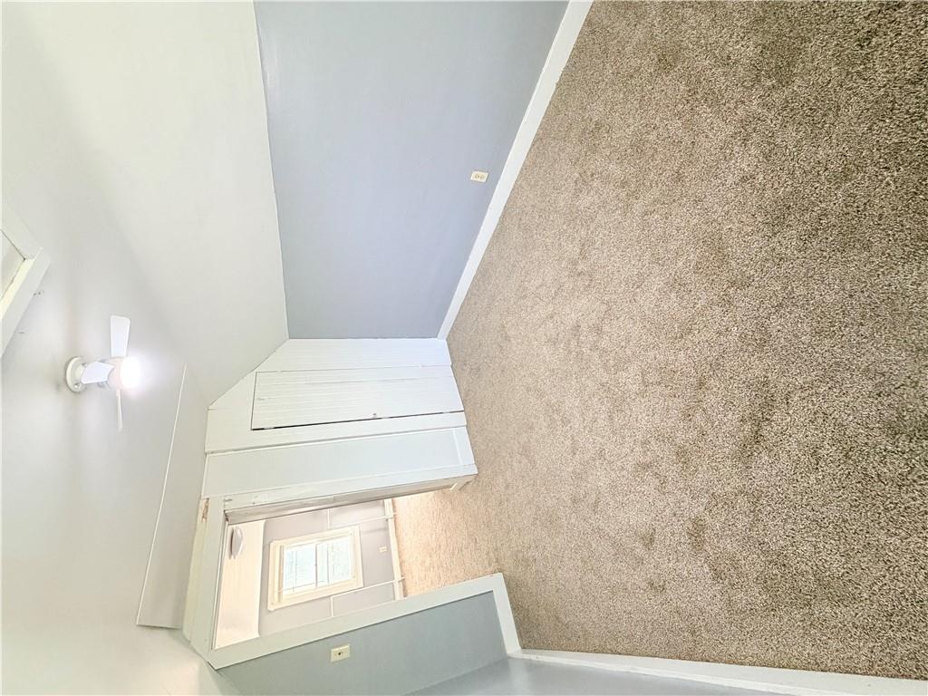 404 E 4th Street Property Photo 19