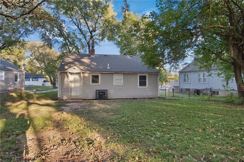 2316 Blue Ridge Terrace Property Photo 23