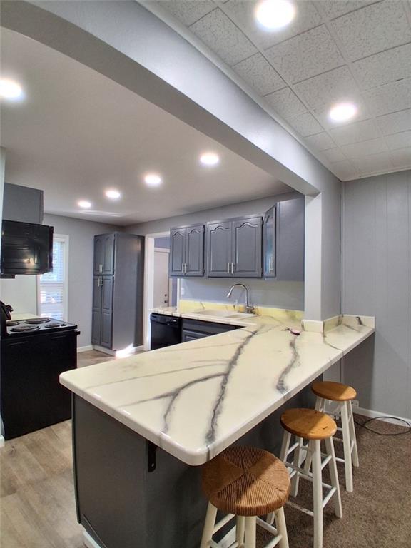 422 W 9th Street Property Photo 7