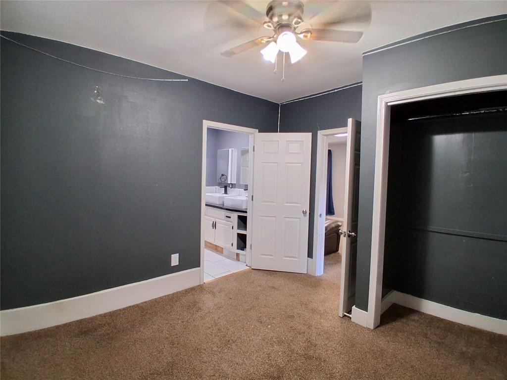 422 W 9th Street Property Photo 11