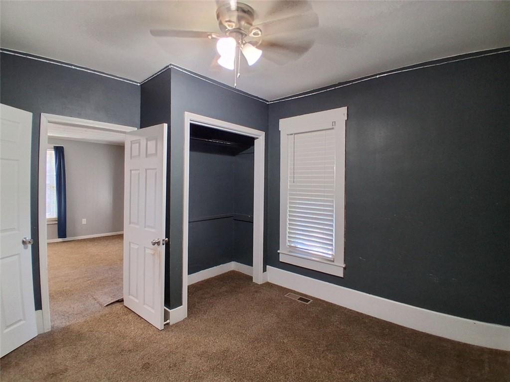 422 W 9th Street Property Photo 12