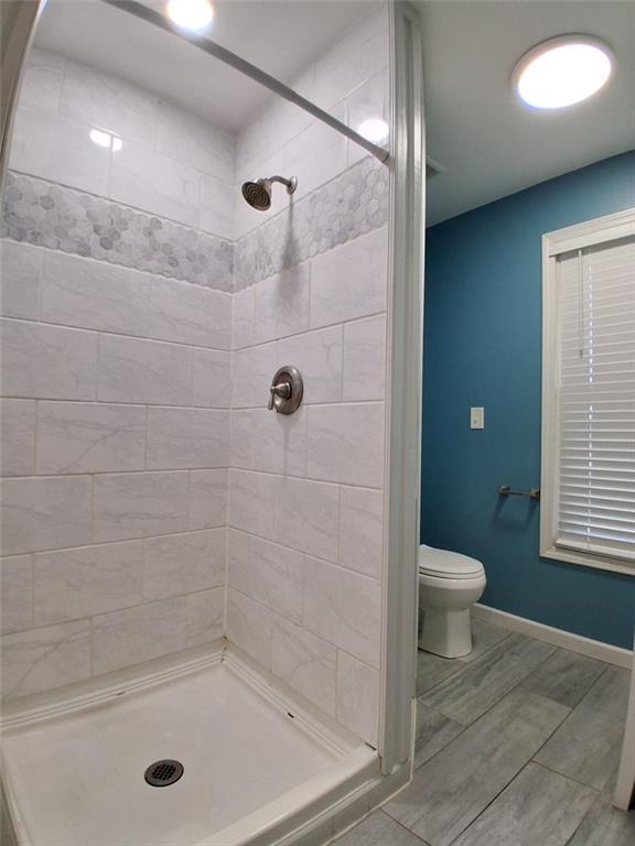 422 W 9th Street Property Photo 20