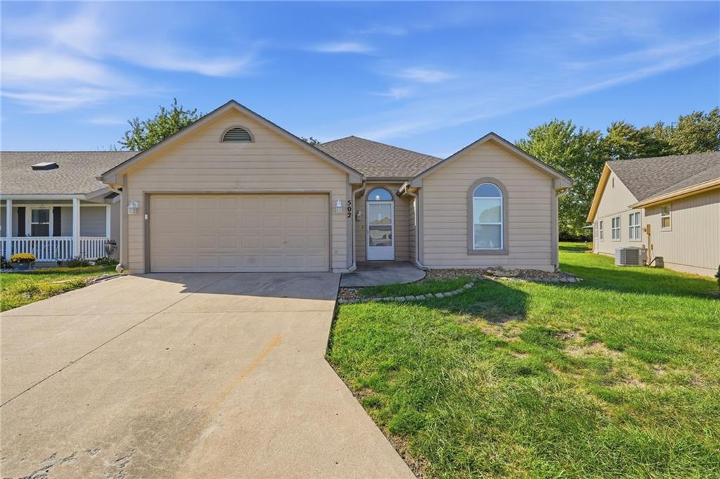 502 S Saturn Drive Property Photo 1