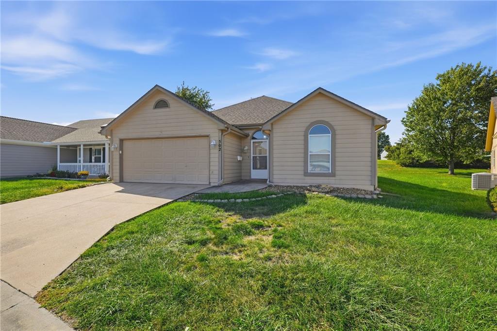 502 S Saturn Drive Property Photo 2