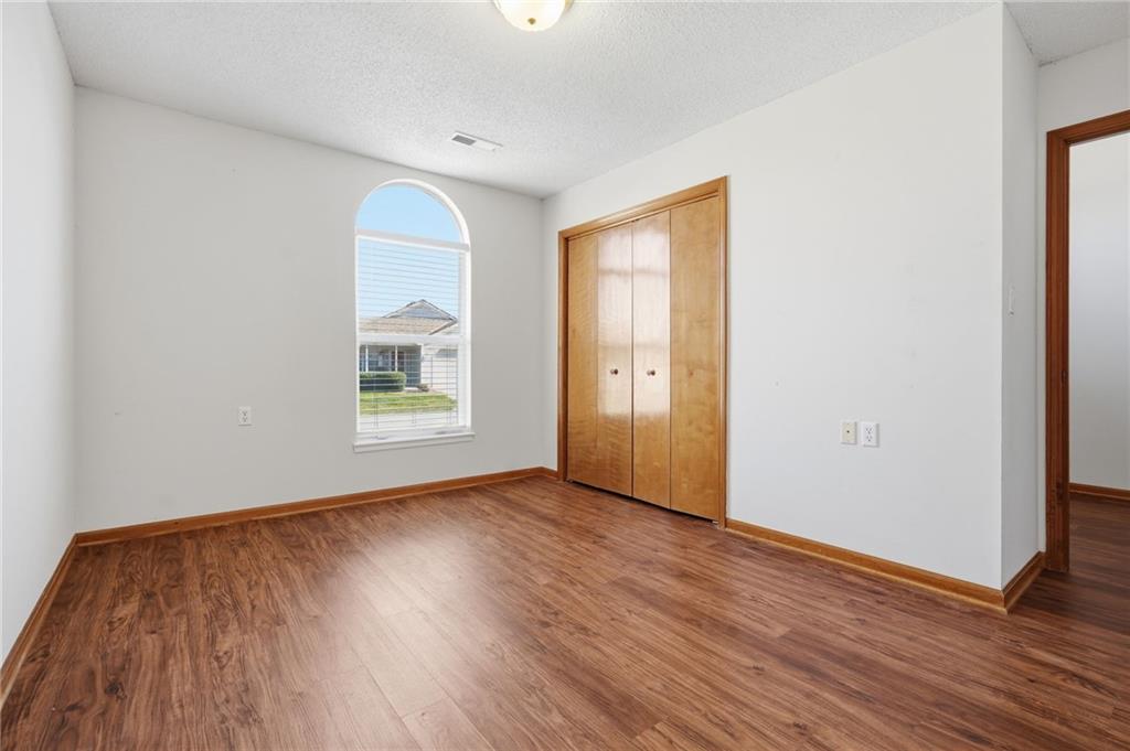 502 S Saturn Drive Property Photo 19
