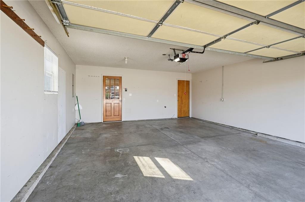 502 S Saturn Drive Property Photo 22