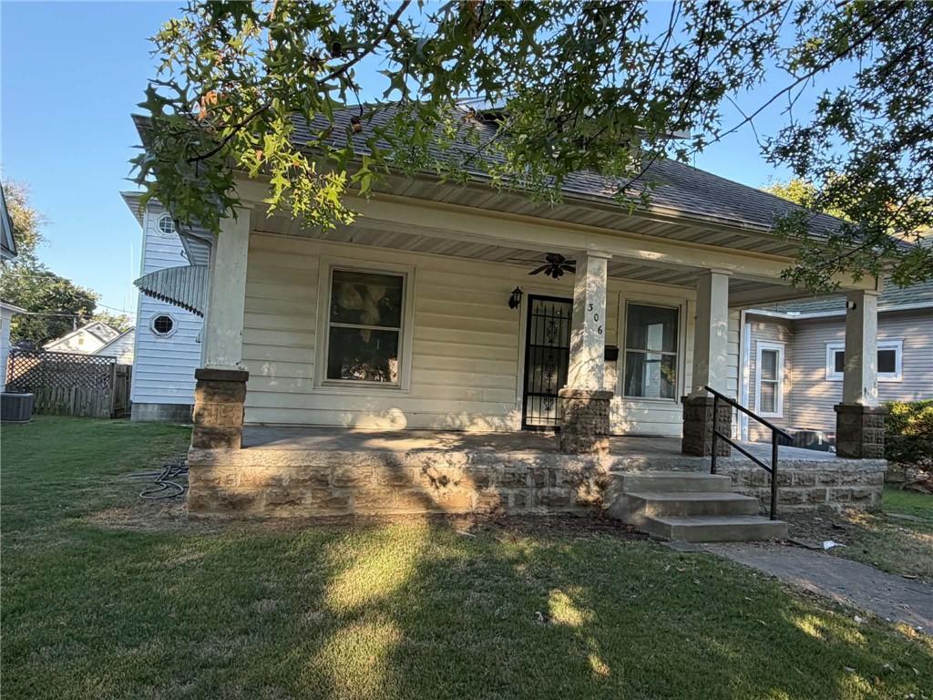 306 S Andrick Street Property Photo 1