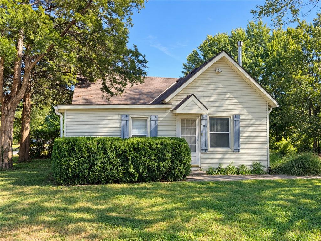 505 2nd Avenue Property Photo 1