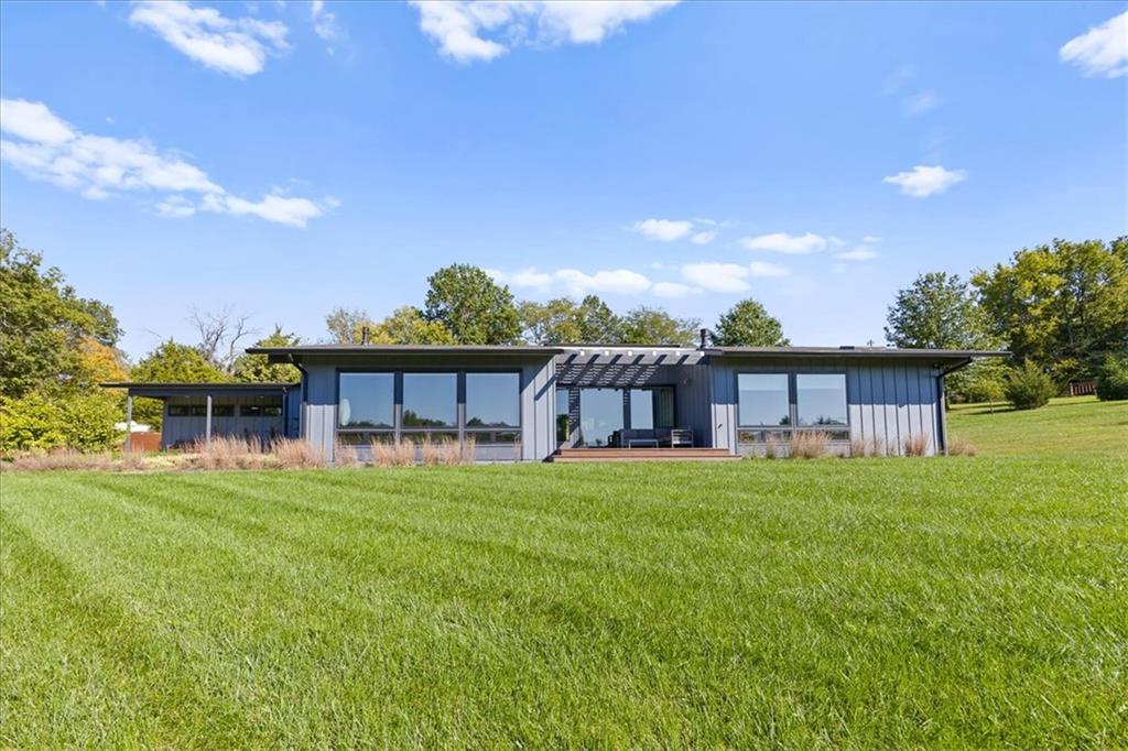30707 E Stony Point School Road Property Photo 3