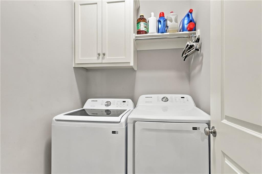 11010 Charlotte Street Property Photo 16