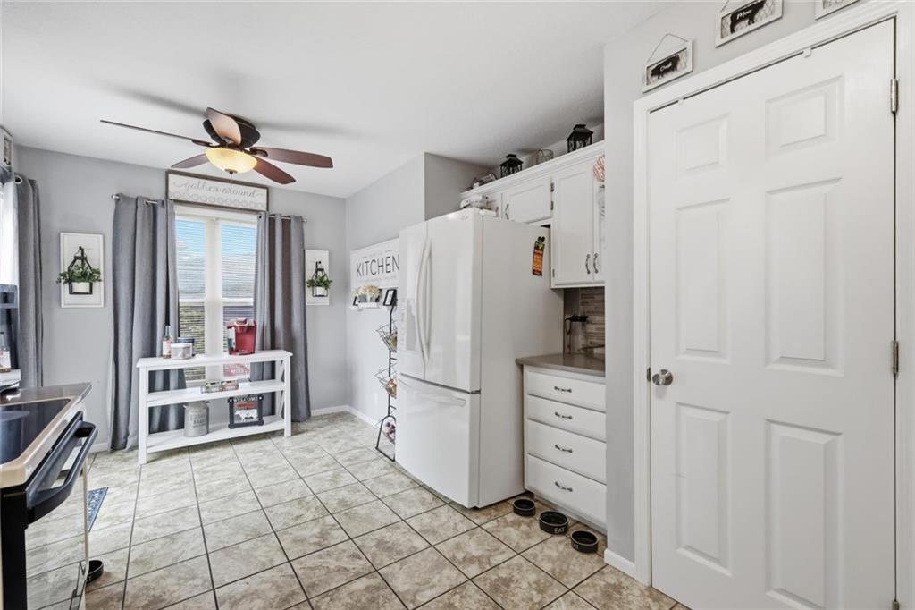 1742 S 105th Street Property Photo 18
