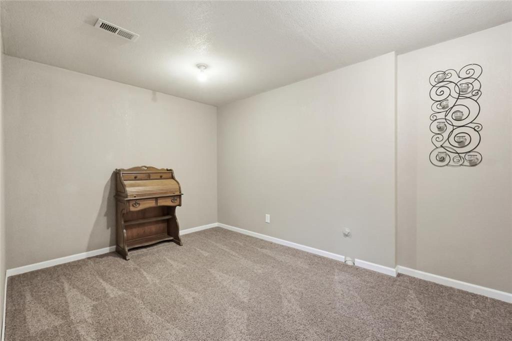 1742 S 105th Street Property Photo 37