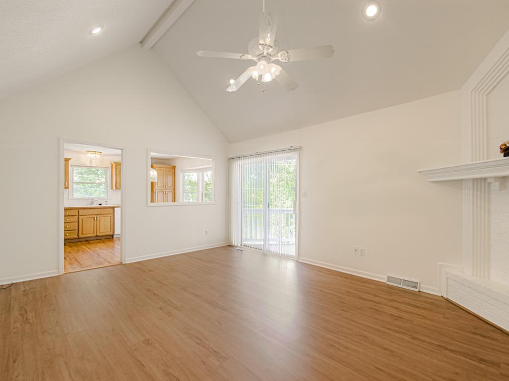 14616 E 43rd Street Property Photo 12
