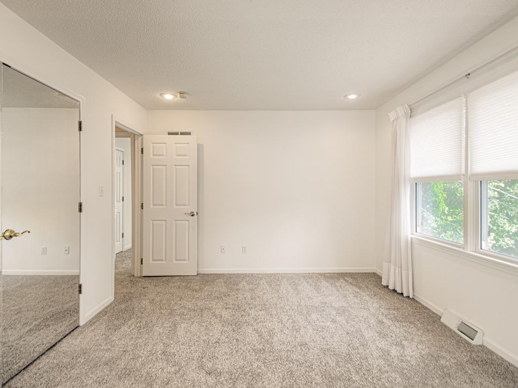 14616 E 43rd Street Property Photo 22