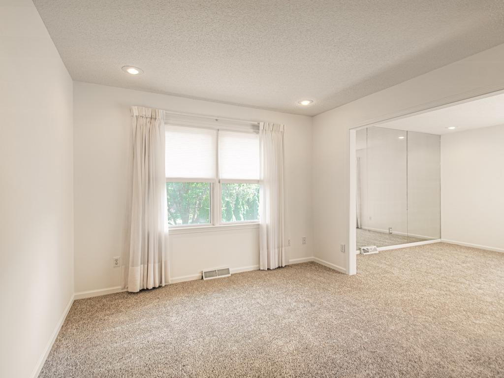 14616 E 43rd Street Property Photo 23