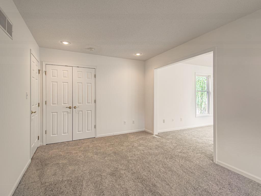14616 E 43rd Street Property Photo 25
