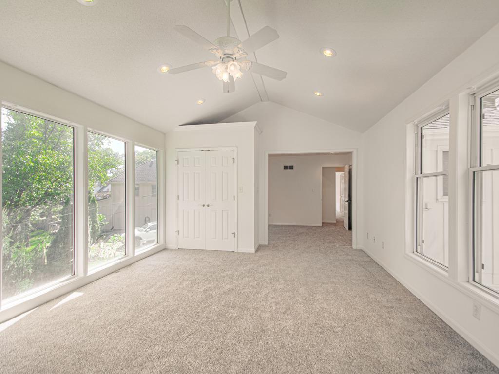 14616 E 43rd Street Property Photo 27