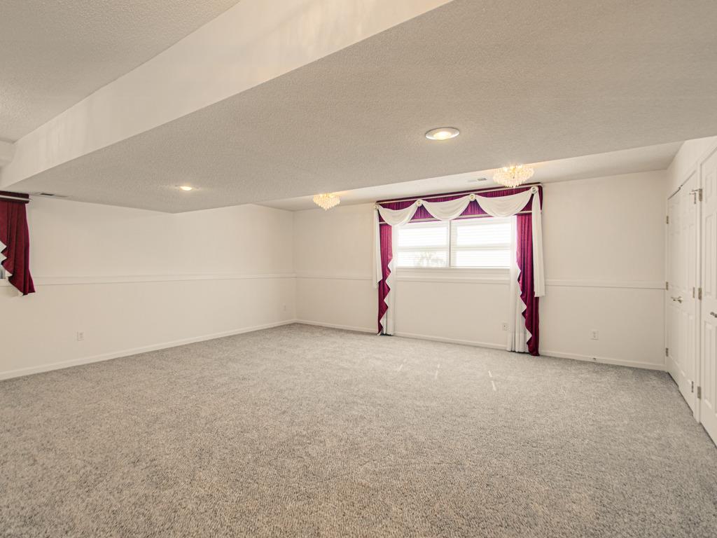 14616 E 43rd Street Property Photo 29