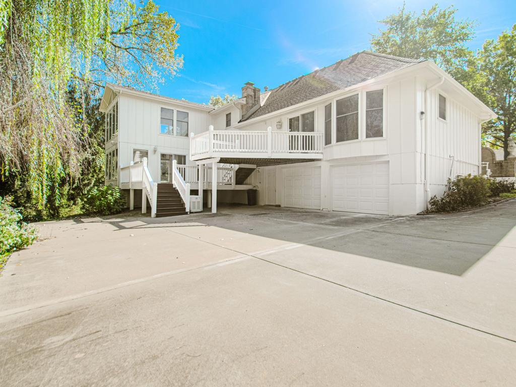 14616 E 43rd Street Property Photo 44