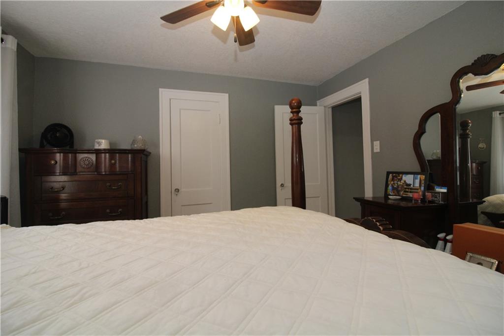 2814 Renick Street Property Photo 16