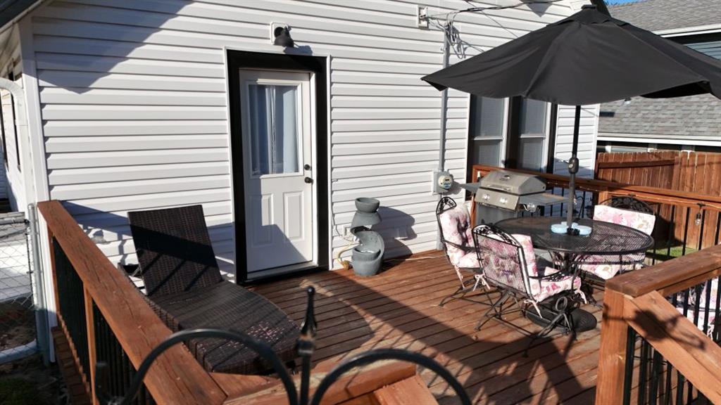 2814 Renick Street Property Photo 24