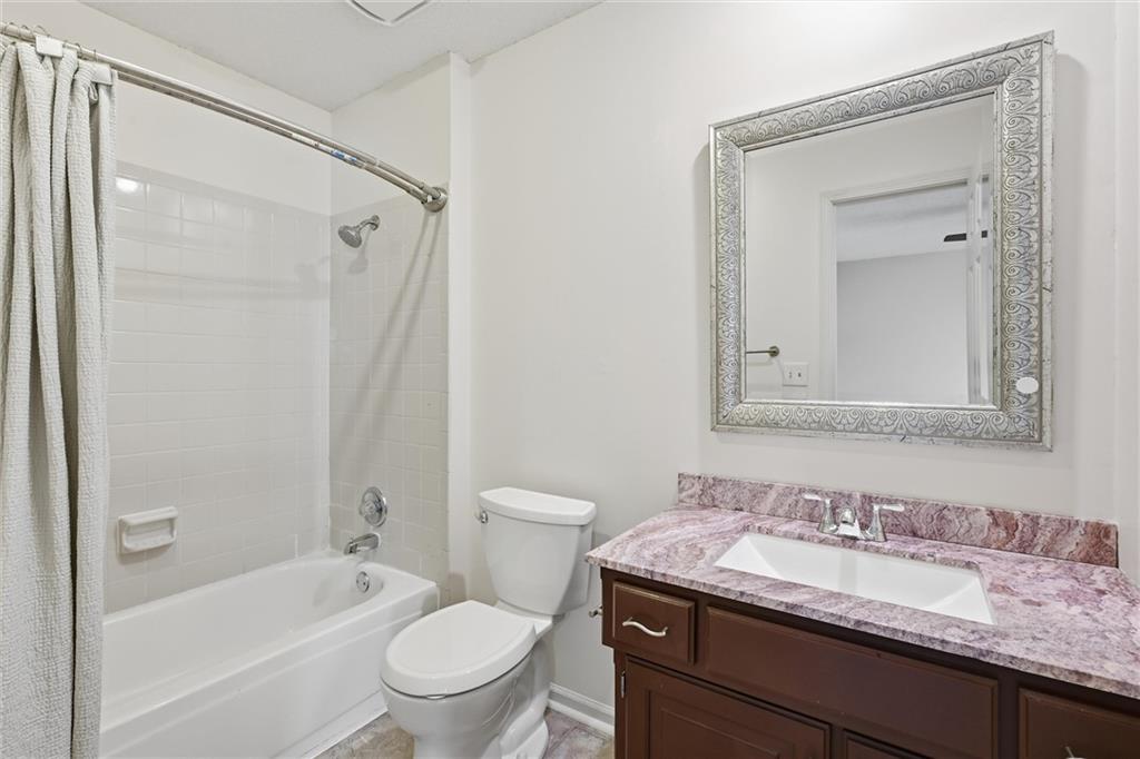 9401 W 120th Street Property Photo 20