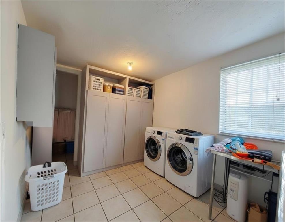 4401 Claudine Lane Property Photo 5