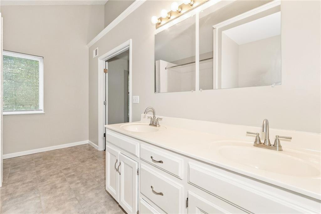 12308 Bristol Avenue Property Photo 12