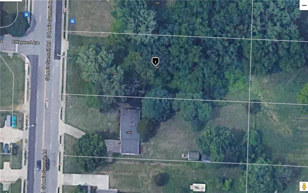 1901 S Lee's Summit Road Property Photo 1