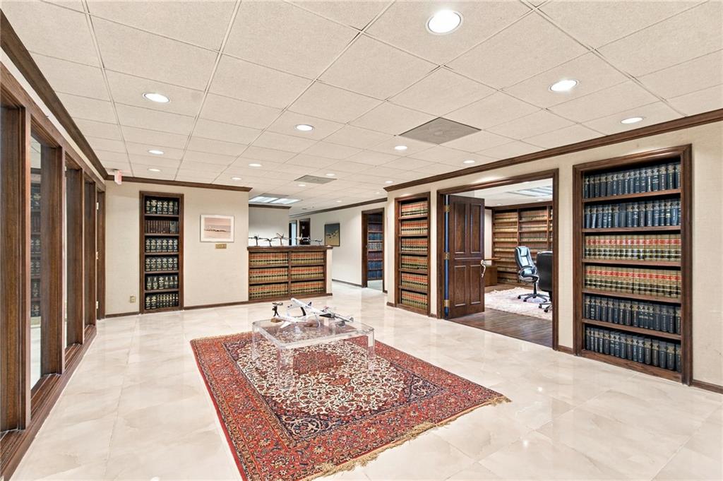 4420 Madison Avenue Property Photo 16