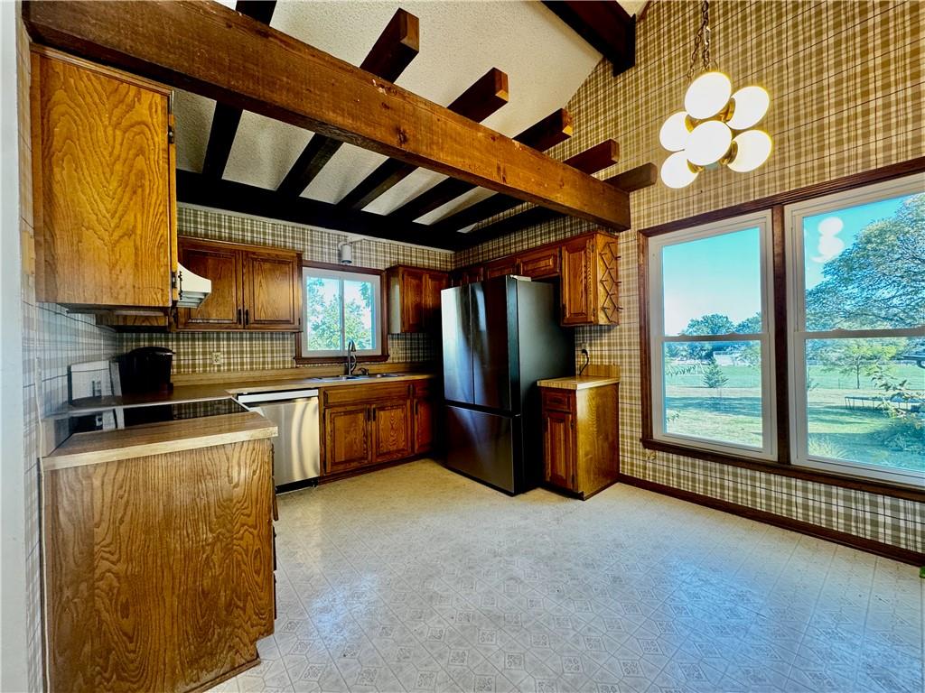 532 N Persimmon Drive Property Photo 7