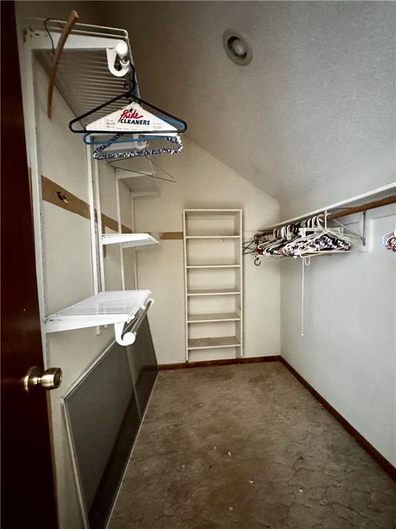 532 N Persimmon Drive Property Photo 13