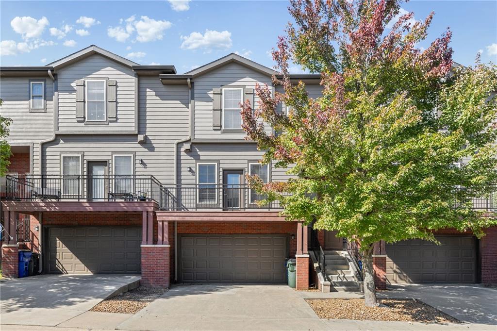 5245 Overland Drive Property Photo 1