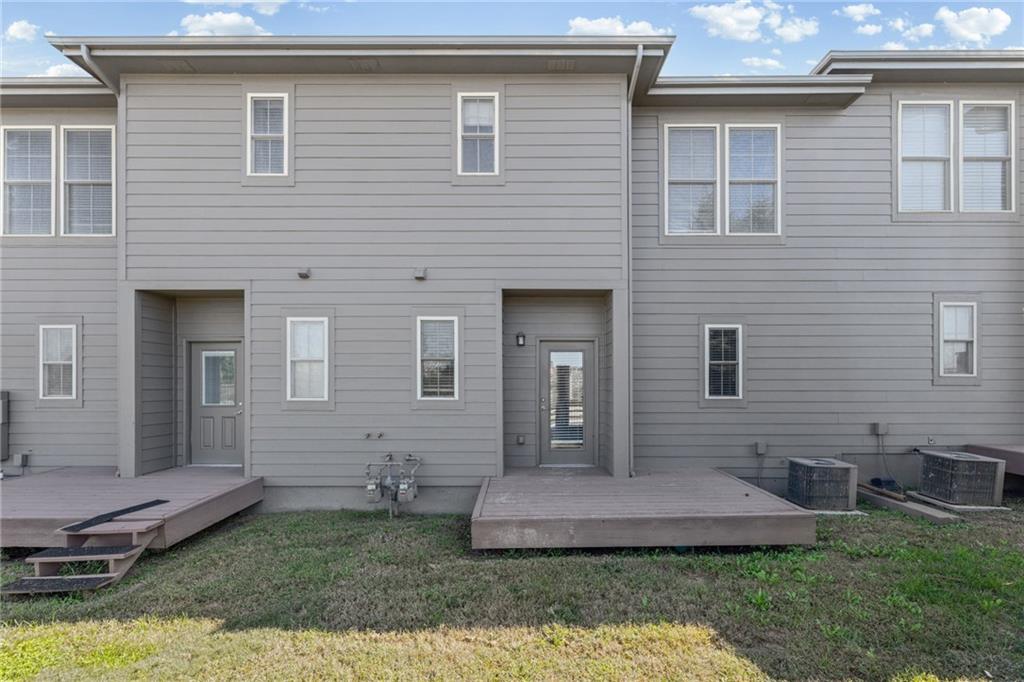 5245 Overland Drive Property Photo 30