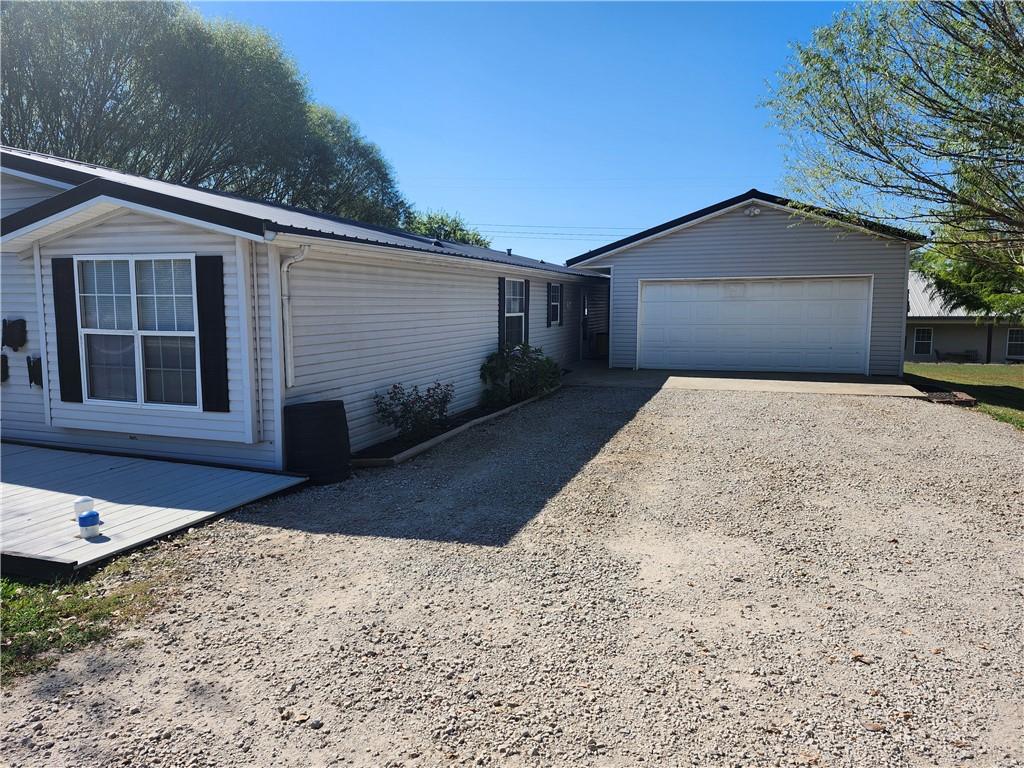 114 Kansas Drive Property Photo 1