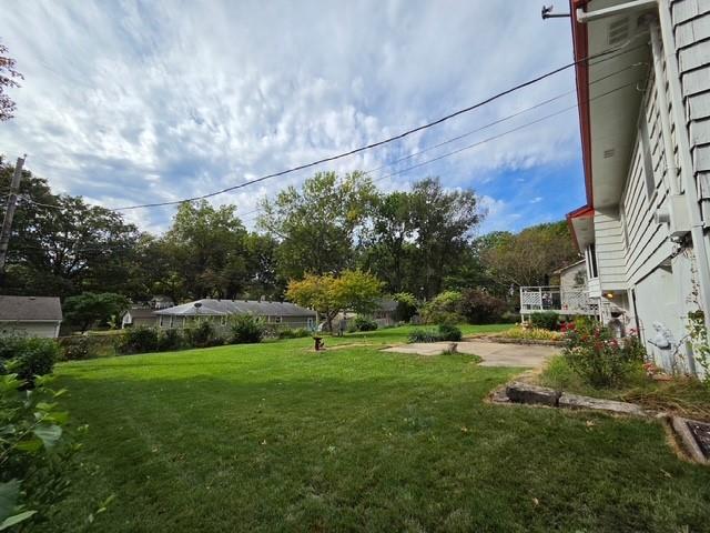 11 E 109th Terrace Property Photo 5