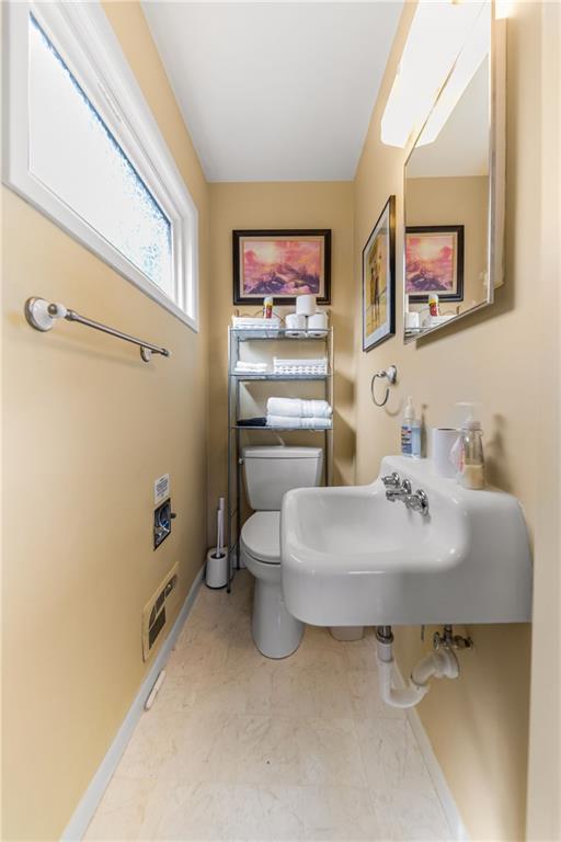 9702 Eby Street Property Photo 23