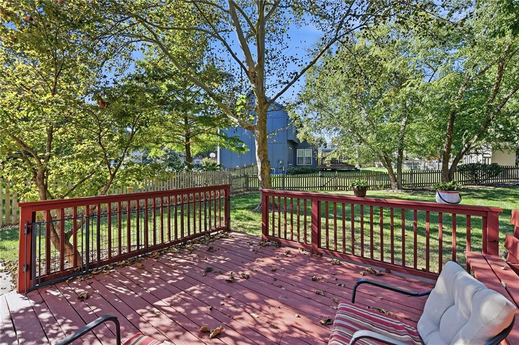 12818 Bond Street Property Photo 55