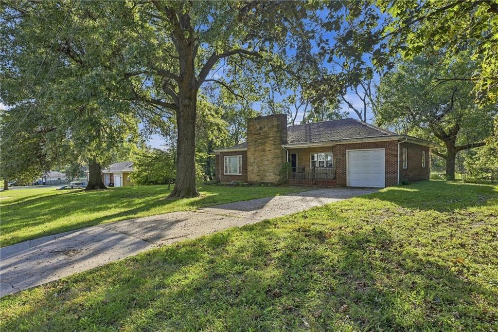 8614 EVANSTON Avenue Property Photo 1