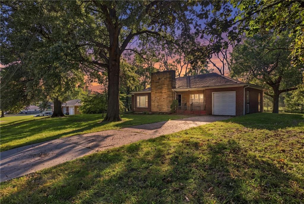 8614 Evanston Avenue Property Photo 2