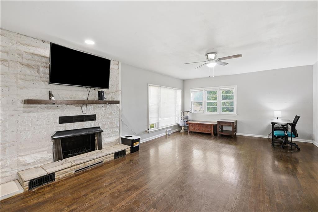 8614 Evanston Avenue Property Photo 28