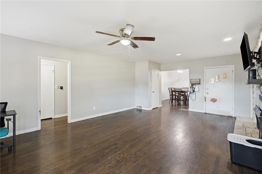 8614 Evanston Avenue Property Photo 30
