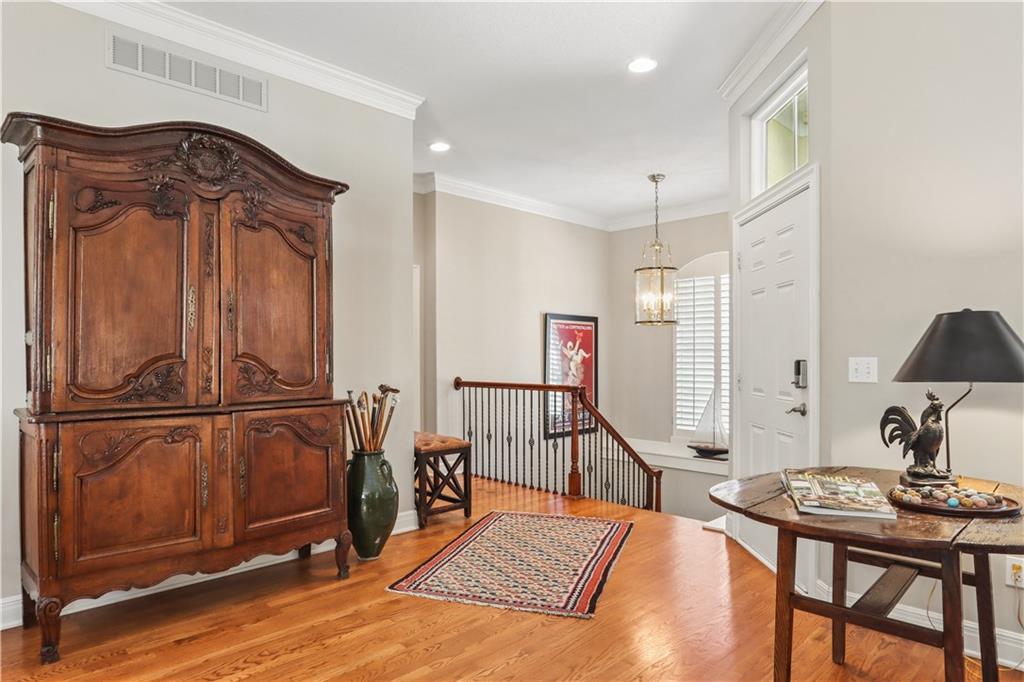 14429 Meadow Court Property Photo 4