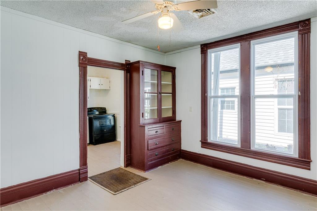 514 S Washington Street Property Photo 8