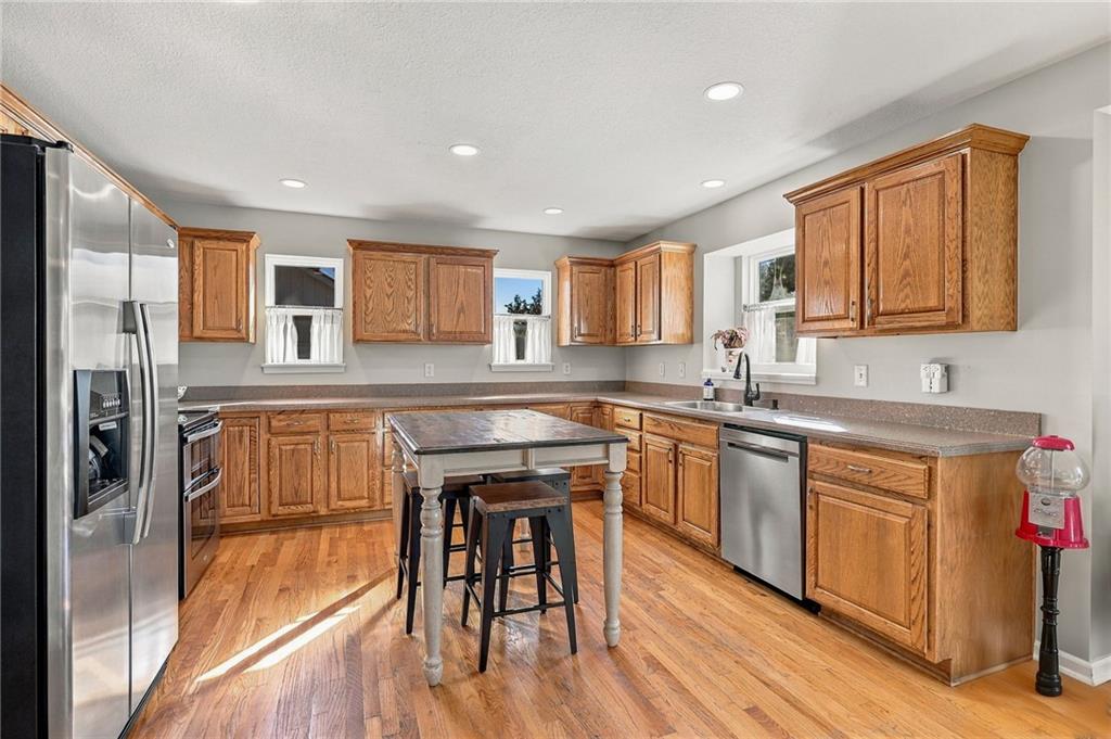 1804 Se Kenwood Drive Property Photo 14